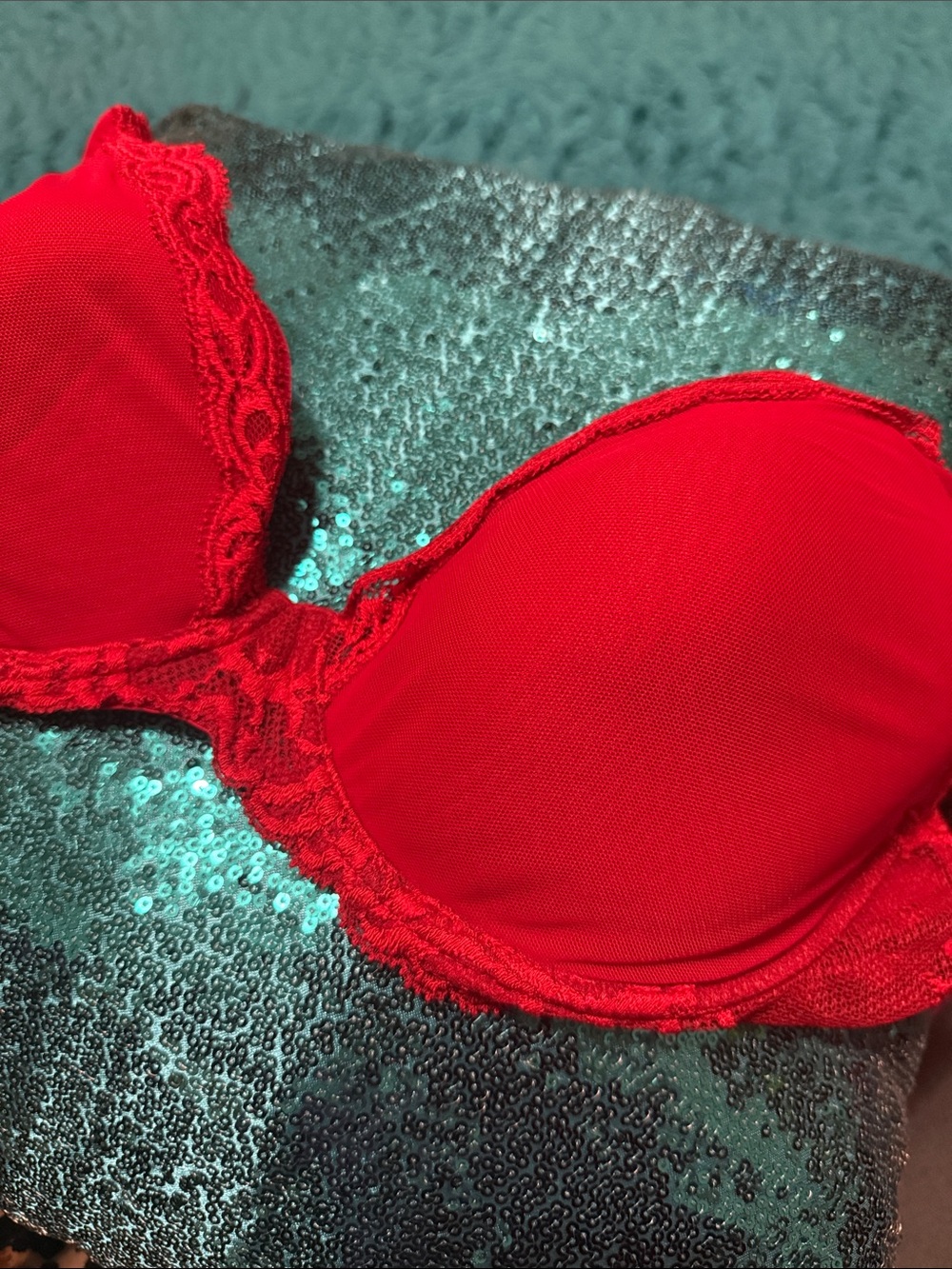 Natori 32DDD red tshirt bra